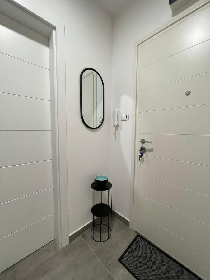 Soho Apartman Τρέμπινιε Εξωτερικό φωτογραφία